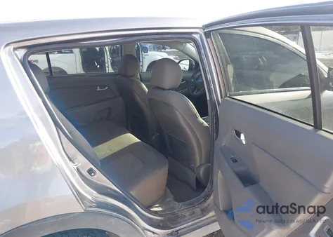 2015 Kia Sportage Lx z USA, uszkodzony, nr VIN KNDPBCAC6F7704285